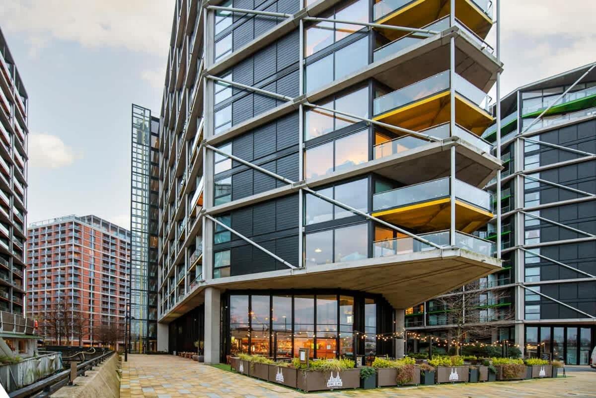 Apartment Stylish 2 Bed Close To Battersea Power Station